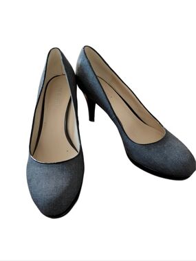 Classic Grey Women's Pump